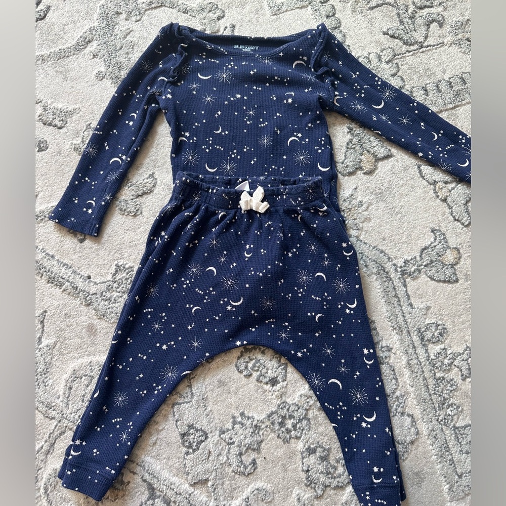 Blue moon and star outfit